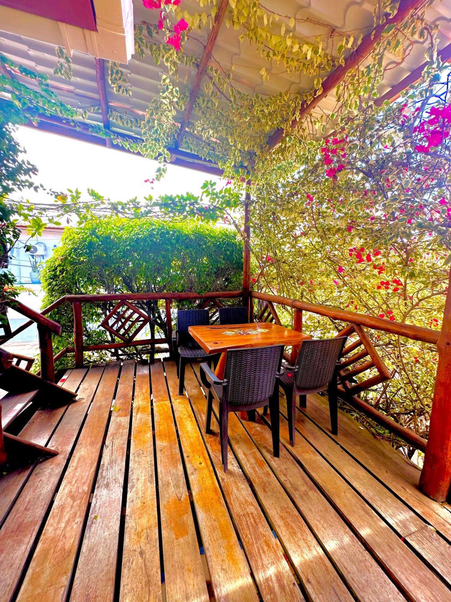Casa Del House Apartahotel Puerto Ayora (Galapagos Islands)
